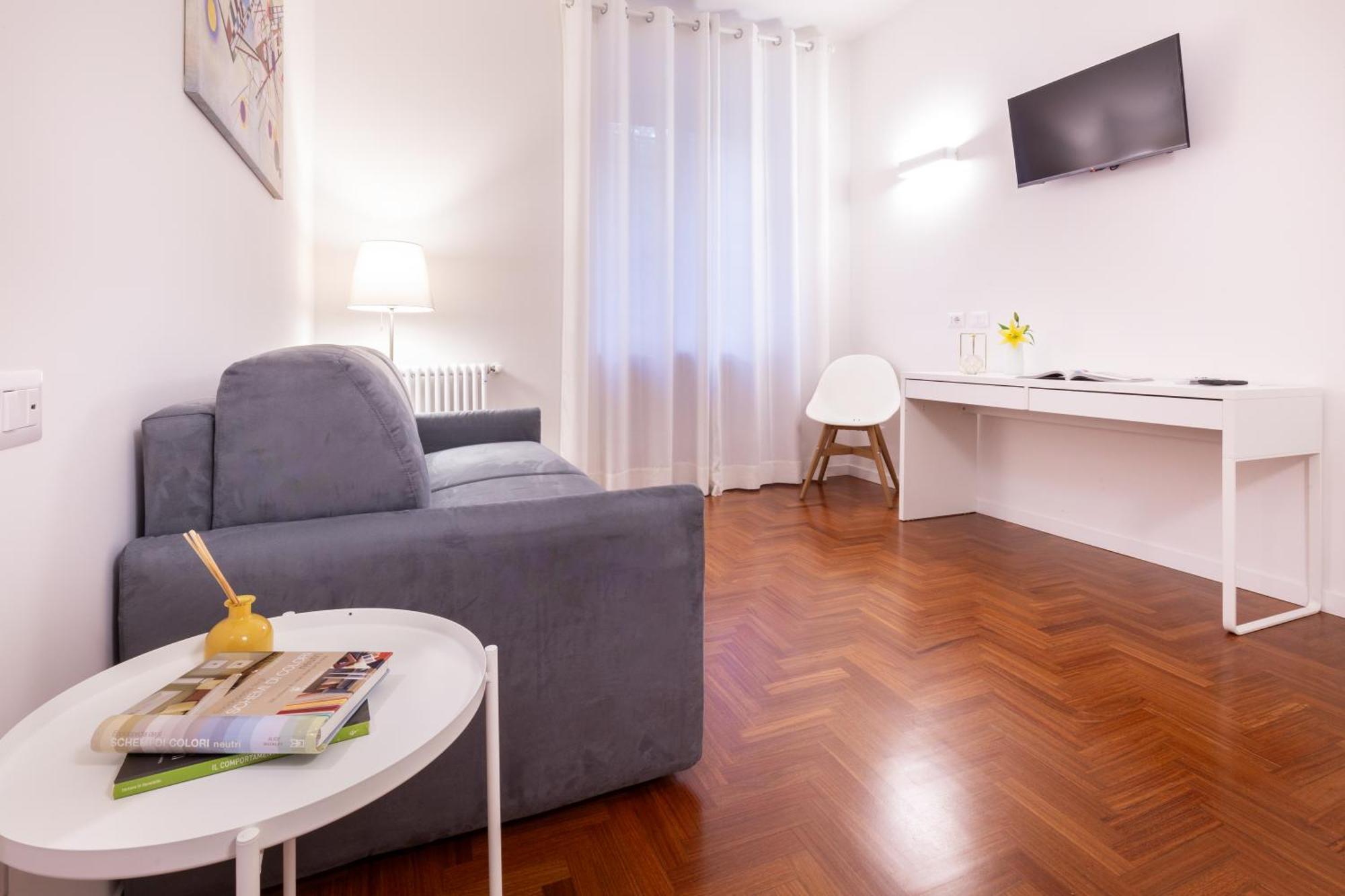 Poggioli House Up 4pp Policlinico *